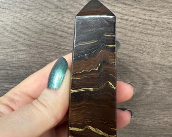 Tiger Iron Crystal Tower | Natural Stone Point