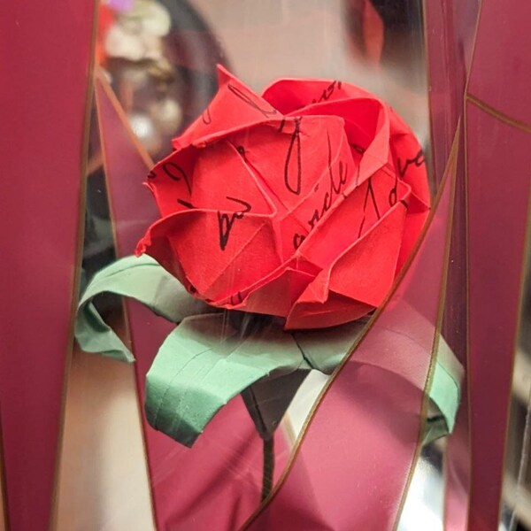 Custom love note origami single rose handmade calligraphy flower gift for Valentine's Day or special occasion
