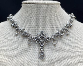 Handgeweven roestvrijstalen maliënkolder | Byzantijnse ketting Keltisch kruis