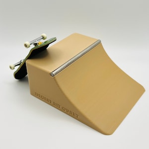 Quarter Pipe 4” - Matte Wood