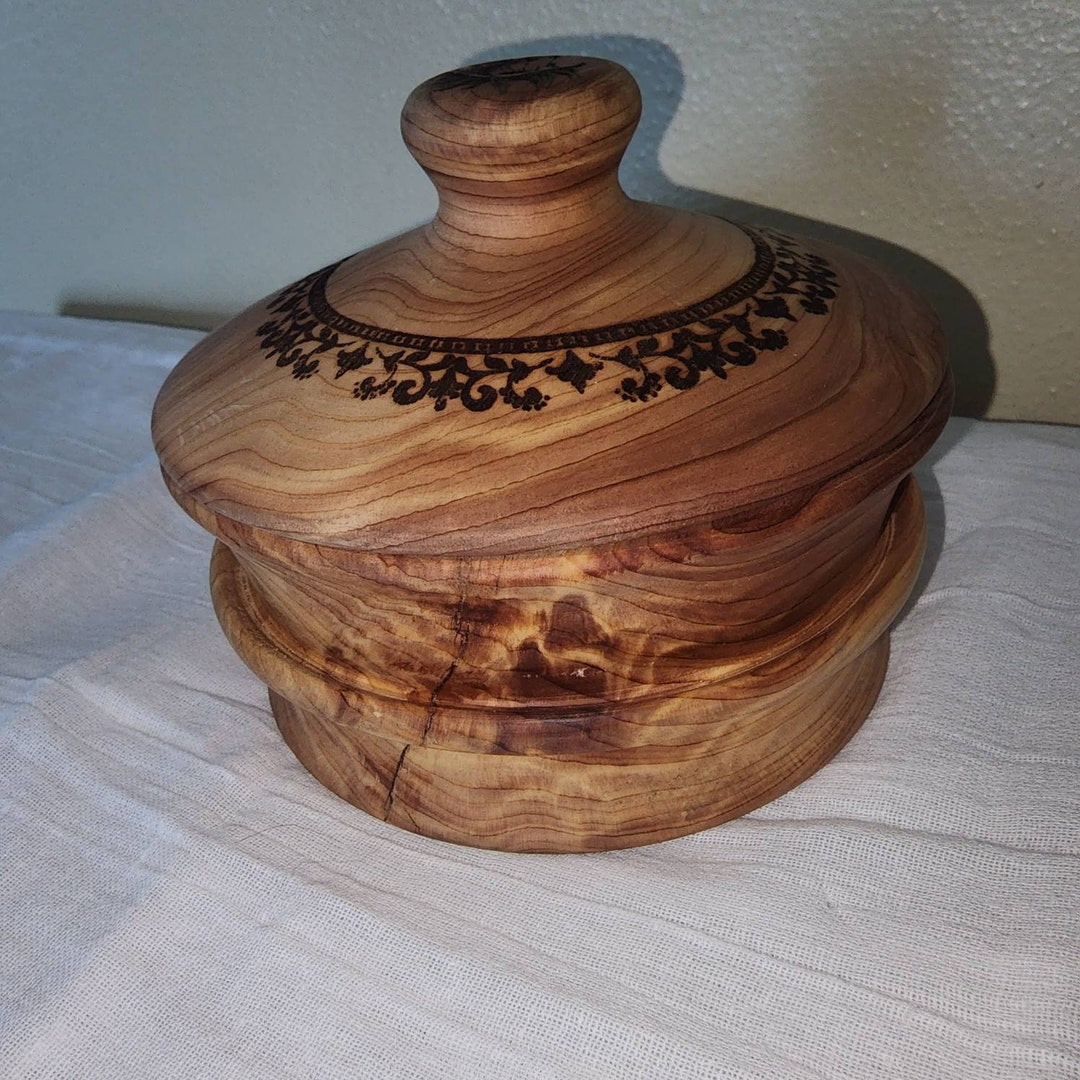 Red Cedar Box With Lid Etsy