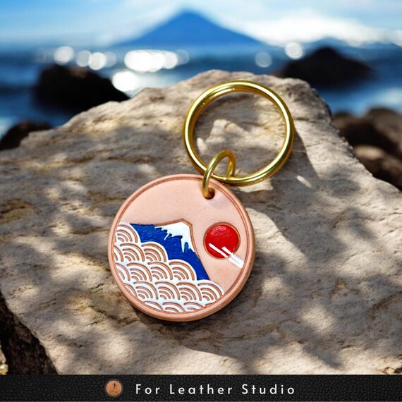 Mount Fuji Keychain - Hand Painted Leather Keychain - Japanese Art