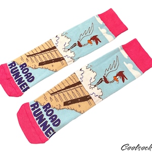 Retro Cartoon Bird Crew Socks – Speedy Style – Fun Unisex Gift