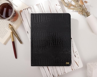 Black Crocodile Print Personalized iPad case with Pen Holder for iPad Air4/5,iPad 10/9/8,iPad 10.2/10.5/10.9/11/12.9 Cover