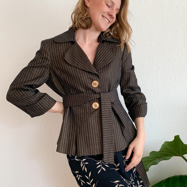 Vintage ladies blazer with large buttons and belt, brown striped, pinstripes, designer piece, feminine, unique, slow fashion, single piece