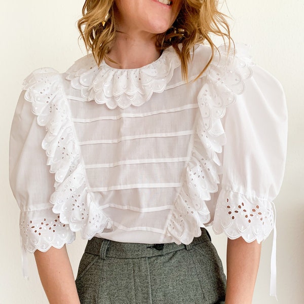 Vintage Floral Ruffled Blouse main image 1