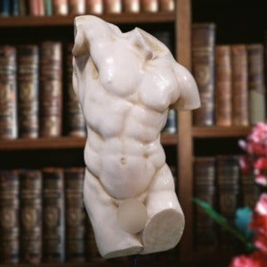 Hercules torso. 45 cm (17.72in). Marble finish. Handmade in Spain