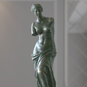 Venus de Milo. Pátina en bronce. 25.2 x 6.3 x 7.87in. Fabricado a mano en Europa.