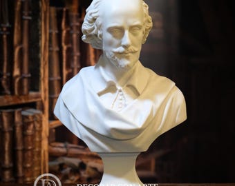 Bust of William Shakespeare. 30cm (11.8 inches). Marble finish. Made in Europe.