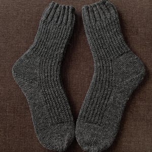 46 47 thick dark grey knitted socks men's hand-knitted men's wool socks grey
