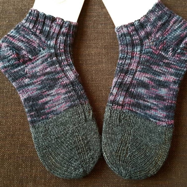 38 39 bunt grau fuchsia grün Reste Socken Stricksocken  Kurzsocken sneaker handgestrickt restesocken xx