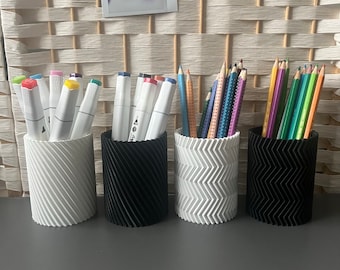 Pen holder, brush holder, pen holder, pen container, brush container