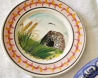 Vintage 1970s handpainted glazed ceramic Majolica plate from Puglia Italy / 20 cm