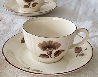 Antique Art Deco 1930s 'SORJA' porcelain coffee duo set by designer Greta Lisa Jäderholm-Snellman for ARABIA Finland / 1 cup + 1 plate