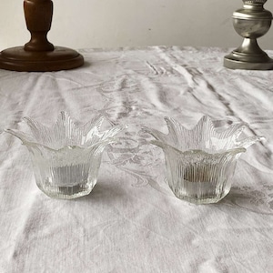 Vintage mid century 70s Flower shaped textured glass candle holder votive