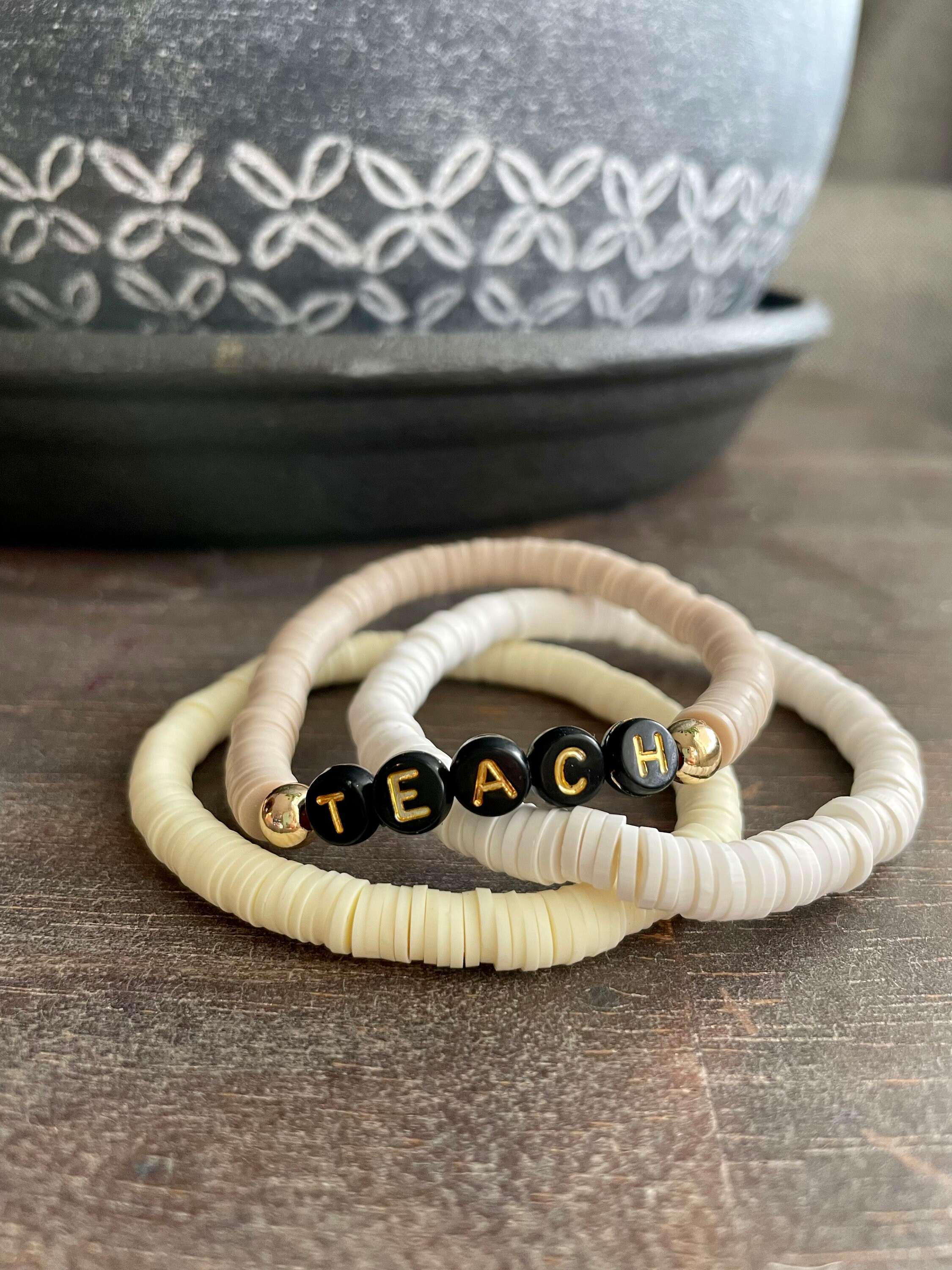 JEWPARK 8Pcs Teacher Appreciation Gifts Healing Crystal Bracelet Gifts