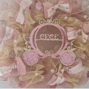 Personalised name deco mesh carriage wreath