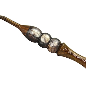 Handmade Rosewood Crochet Hook: Ergonomic Resin Handle