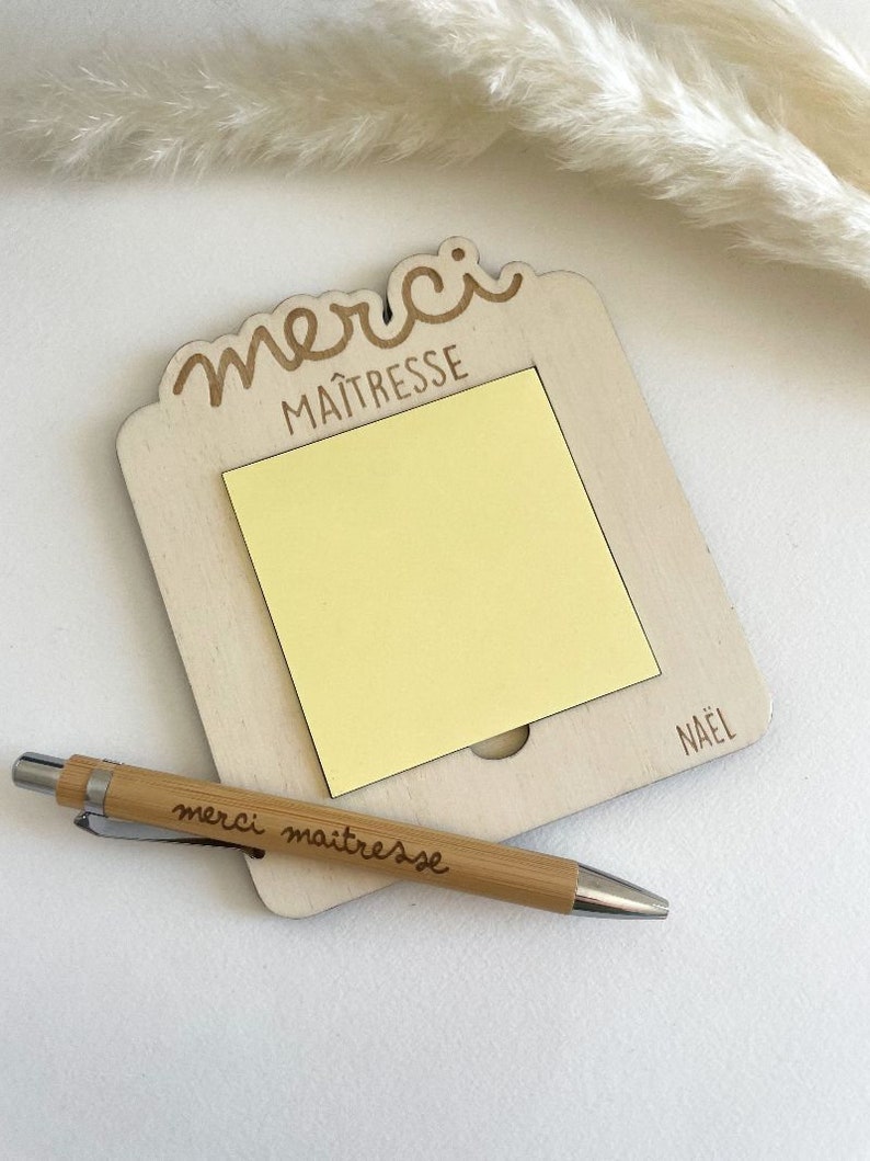 Post-it and engraved pen holder, end of year gift, mistress, nanny, ATSEM, ... gift Customizable Merry Christmas wooden notepad Merci