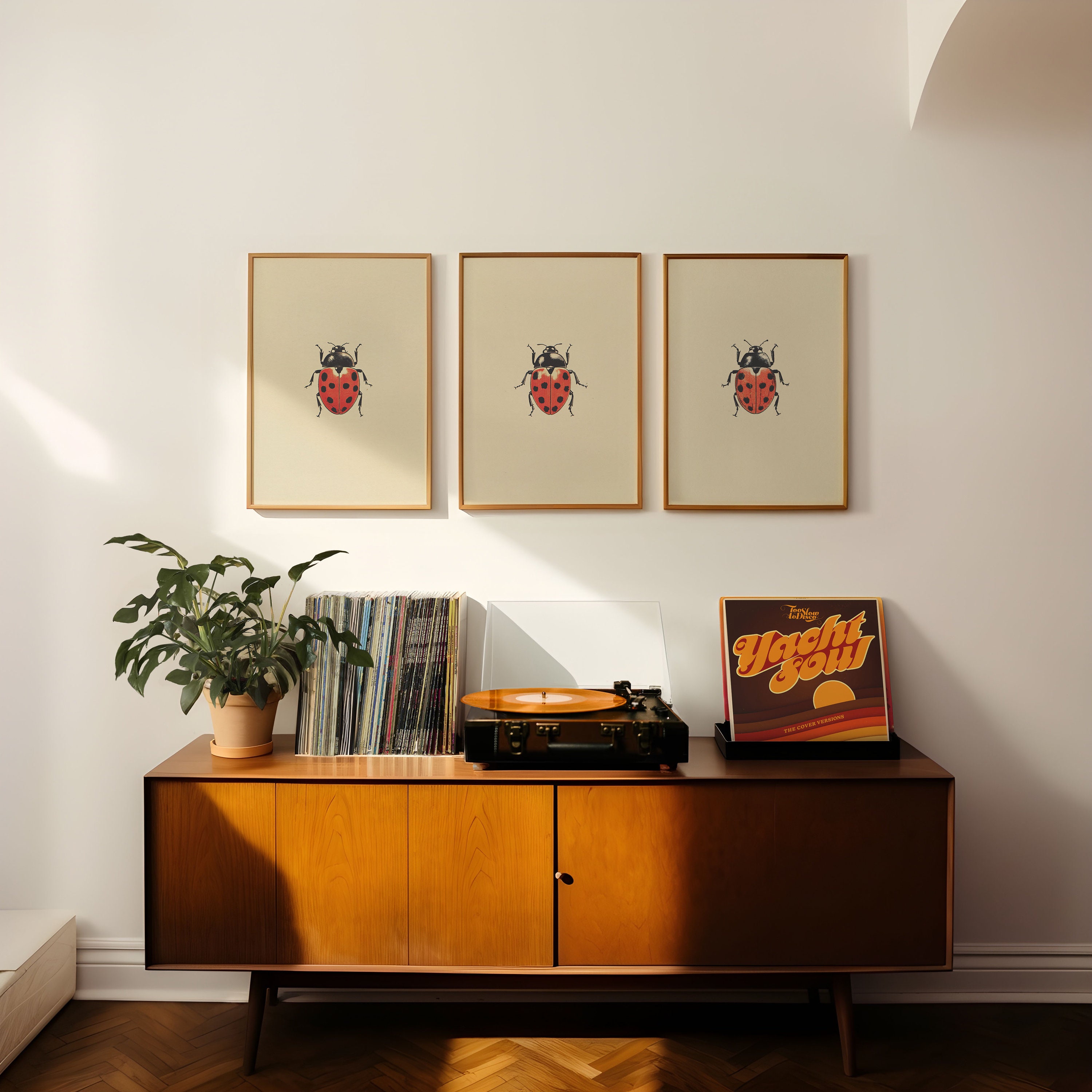 Vintage Ladybug Set of 3 PRINTABLE Wall Art Prints | Red Minimalist ...