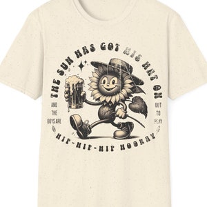 The Sun Has Got His Hat On - Lads Vintage Pub Drinking Beer Distressed T Shirt Tee - Men&#39;s, Ladies