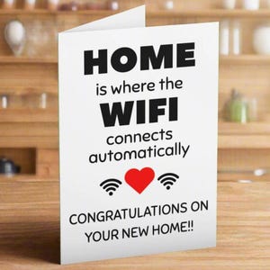 Carte de félicitations pour une nouvelle maison où le WiFi se connecte automatiquement