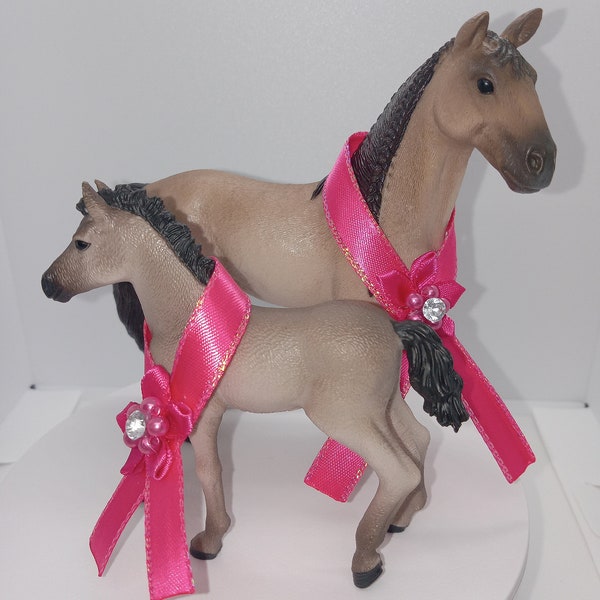Schleich Horse Model Mare & Foal Winner Sashes 1:24 Scale