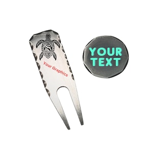 Silver personalized divot tool and octagonal ball marker with custom text. Divot tool has turtle graphic.