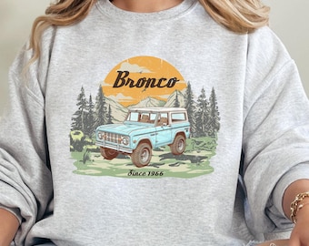 Ford Bronco Sweatshirt | Bronco Sweatshirt | Bronco Shirt | Retro Ford Bronco | Retro Bronco Shirt | Ford Sweatshirt | Gildan Sweatshirt
