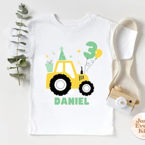 Anniversaire tracteur avec nom t-shirt naturel, chemise personnalisée pour enfants, t-shirt ferme pour garçon, chemise tracteur personnalisée pour tout-petits, t-shirt fermier
