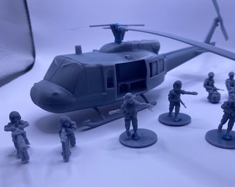 Bell UH-1 Iroquois Huey United States Helicopter - 3D Resin Printed, 28mm Scale