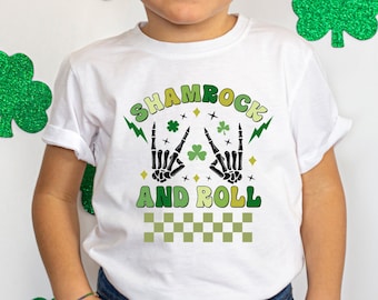 Shamrock and Roll T-shirt, St Patricks Day Tshirt, Vintage Kleinkind St Patricks Day Shirt, kariertes Shirt für Kleinkind, Retro Shamrock Shirt