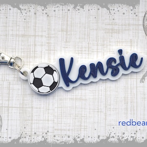 Fußball Mädchen Tasche Namensanhänger-Fußball Rucksack Anhänger-Fußball Team Geschenkidee-Team Sport Taschenanhänger-Mädchen Fußball Mannschaft Taschenanhänger
