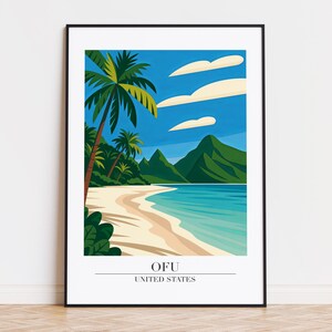 Könnte beinhalten: Ein gerahmter Kunstdruck mit einer tropischen Strandszene. Das Kunstwerk zeigt einen weißen Sandstrand, türkisfarbenes Wasser, grüne Berge und Palmen unter einem blauen Himmel mit weißen Wolken. Der Text "OFU UNITED STATES" befindet sich unten.