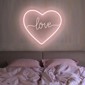 Custom Love Neon Sign,Heart Neon Sign,Wedding LED Light,Heart Decor,Girly Neon Sign,Girl&#39;s Dorm Room Decor,Birthday Gifts,Mother&#39;s Day Gifts