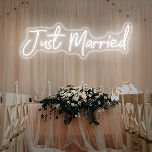 Insegna al neon Just Married, Insegna al neon per matrimonio, Insegna Just Married, Decorazione festa di fidanzamento, Bomboniere, Prop per foto di nozze, Decorazione matrimonio