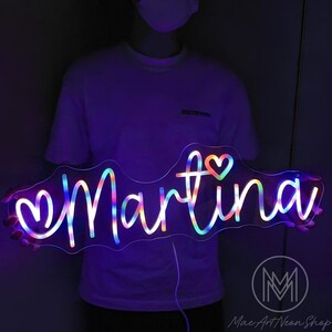 Placa de neon arco-íris personalizada, placa de nome de LED colorida, presente de aniversário para crianças, decoração de parede para casa, brinquedo de quarto infantil, decoração de dormitório, presentes de volta às aulas