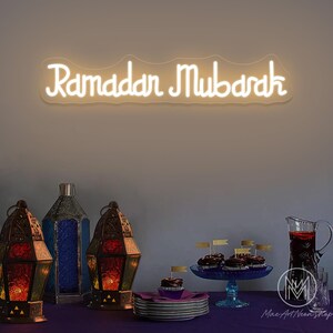 Letrero de neón de Ramadán Mubarak Letrero de neón personalizado para festividades Eid Mubarak Luz LED Decoración de fiesta de Ramadán Mubarak Decoración de mesa Eid Decoración de pared islámica