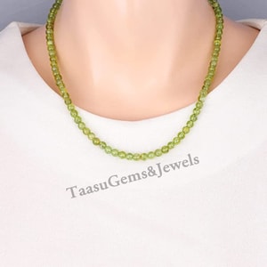 Halskette Peridot Perfektes Geschenk für sie, August Birthstone /Peridot Halskette Gold, Silber Halskette, Halsketten für Frauen.