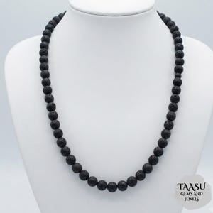 Gargantilla de roca volcánica natural, collar redondo de piedra de lava, joyería minimalista de cadena de plata, cierre de plata de ley 925.
