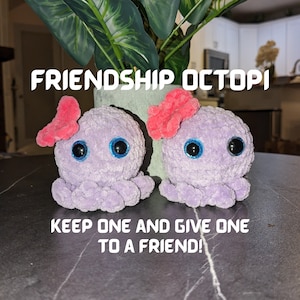 Easy Crochet Friendship Octopi pattern Amigurumi PDF Tutorial - ENGLISH DIY amigurumi pattern - Cute plush octopus amigurumi - ThePlushyNook
