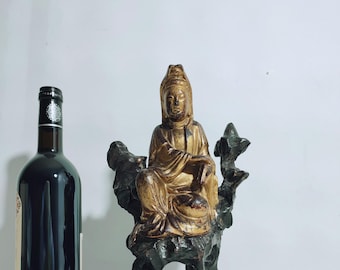 17th Century Guanyin in Lacquered Wood / Vietnam / Buddha Statue Sculpture / Free Shipping