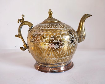 19th century or earlier Brass and Copper Teapot / Persian Empire / Kettle/Potter / Free Shipping