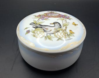 フッチェンロイター・ボンボニエール by Ole Winter - Etsy 日本