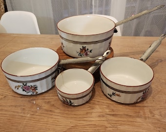 Lot de 4 casseroles porcelaine Vintage