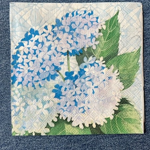 Decoupage Paper Napkins - Set of 4 Hydrangea Flowers -  Cocktail Napkins