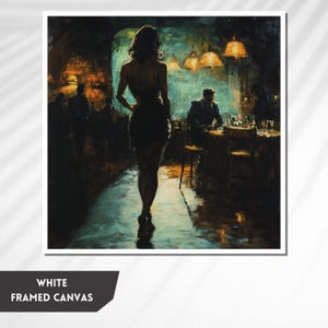 Puede incluir: Una pintura de una mujer con un vestido negro de pie en una habitaci&oacute;n con poca luz, con un hombre sentado en una mesa en el fondo. La mujer est&aacute; de cara al espectador y el hombre est&aacute; de espaldas. La habitaci&oacute;n est&aacute; decorada con una iluminaci&oacute;n c&aacute;lida y hay varias mesas y sillas en el fondo.