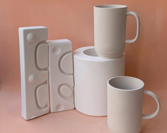 Slipcasting plaster mold ceramic form Gipsform Medium size mug cup , handled mug