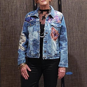 Jean Jacket Size M - Distressed, Bleached with Butterfly, Joyful and Batik Applique / Appliques