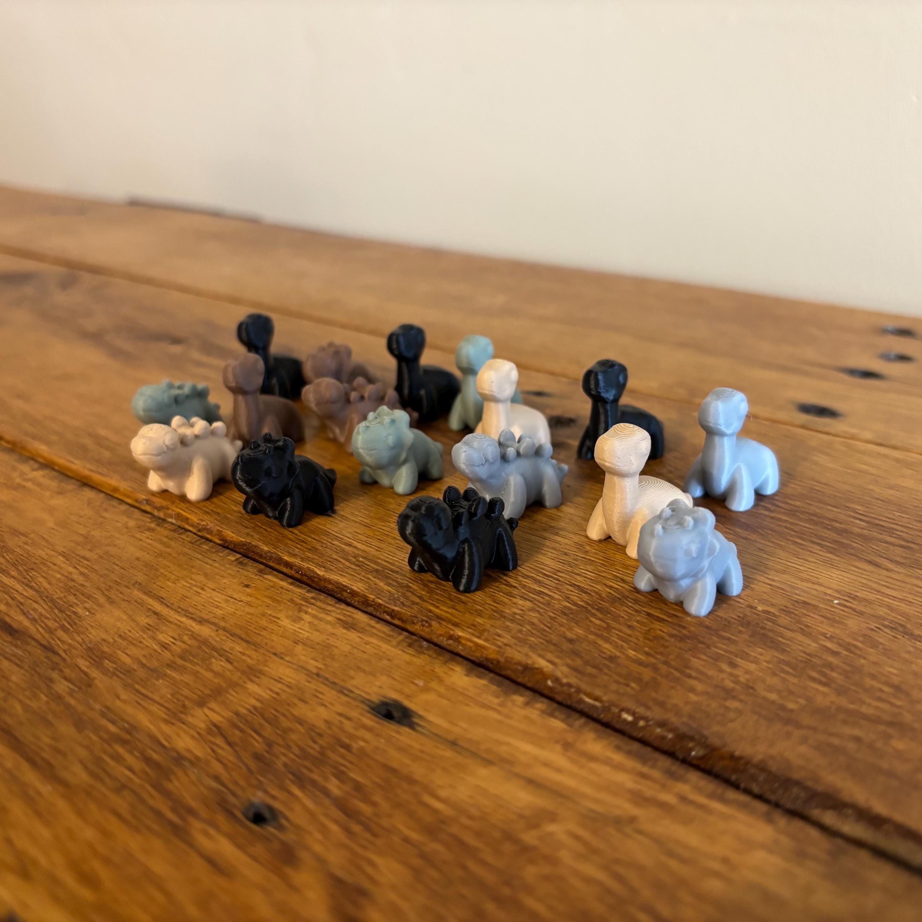 Mini 3D Printed Dinosaurs Set - Tiny Stegosaurus, Brontosaurus, Triceratops